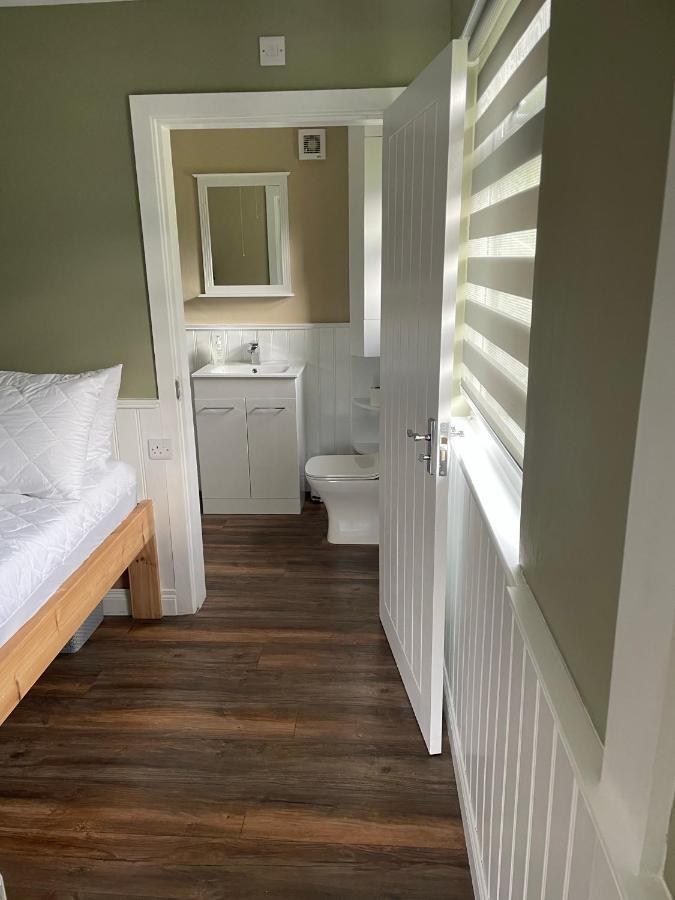 ベトウス・ア・コーエド Tyddyn Bach Bunkhouseヴィラ エクステリア 写真